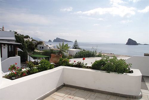 Hotel La Terrazza Panarea Exterior photo